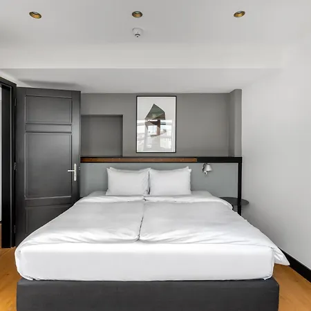 Hotel Numa Republika 4*