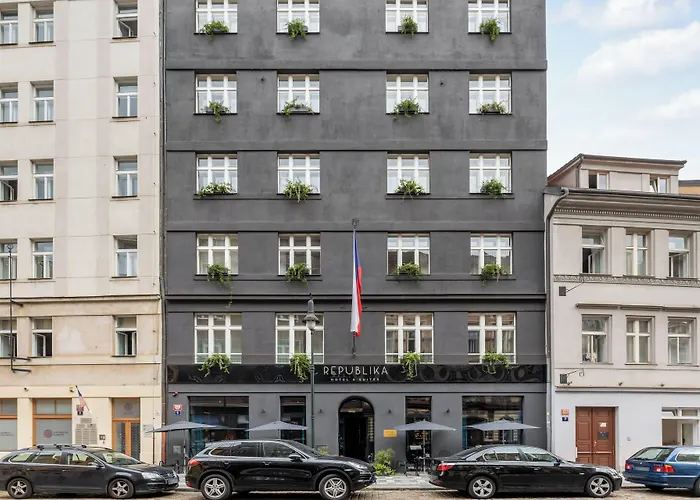 Numa Republika Отель 4*